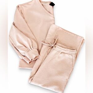 Cream Lounge Set Soft Knit Top Jogger Pants Matching Set Size M